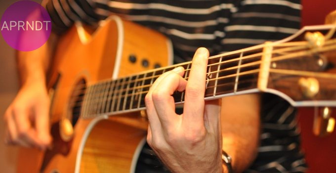aprender a tocar guittarra