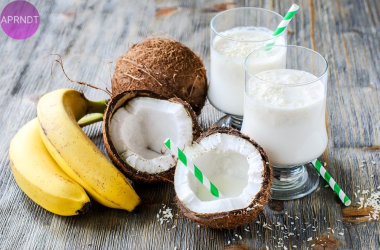 Cómo preparar un smoothie de coco y plátano - Apréndete